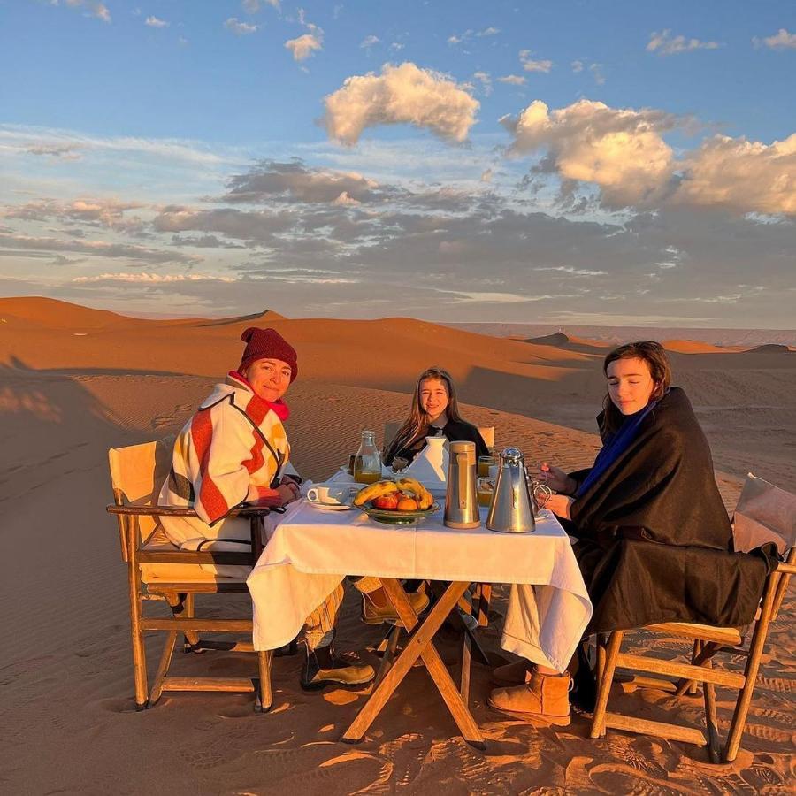 Overnight Luxury Camp Merzouga Eksteriør billede